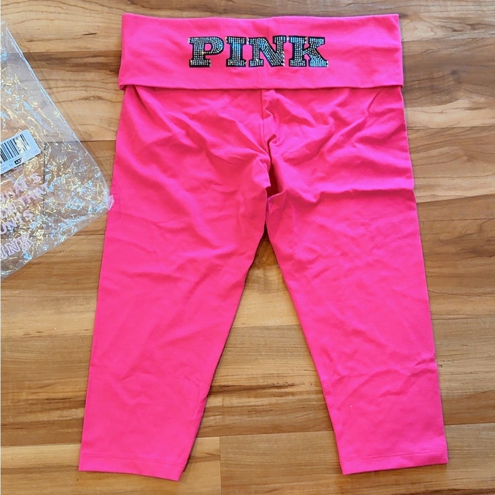 Victoria’s Secret PINK Bling Yoga Capri Leggings Hot Pink Fold Over NWT - Picture 4 of 8